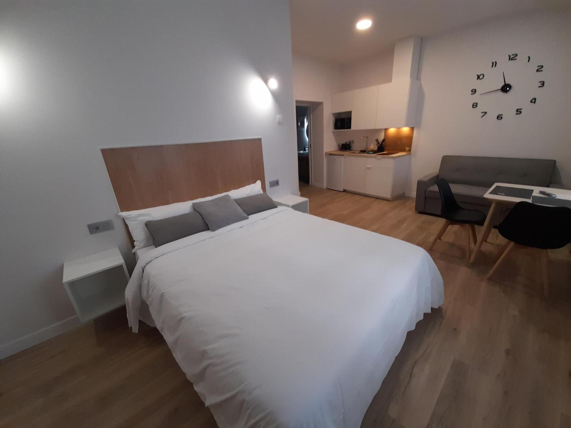 Apartamentos Recunchos Ourense Exterior photo